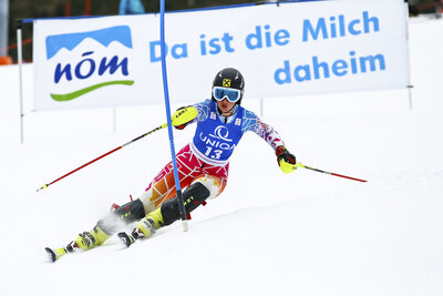 Jana Standteiner und Selina Soubek