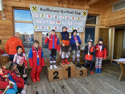 Kurzbericht zum Abschneiden unserer SCL NachwuchsfahrerInen beim Osttirol Cup RSL Thurntaler Kinder und Schüler 7. Jänner 2023